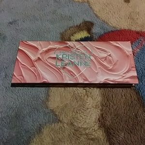 Urban Decay Eyeshadow Palette